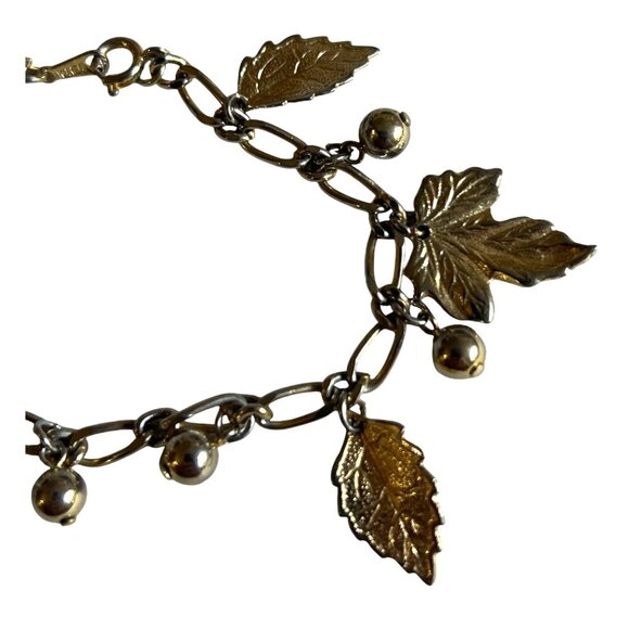 Gold Tone Leaf & Ball Charm Bracelet 7 Inches - Made In Korea - Picture 3 of 5